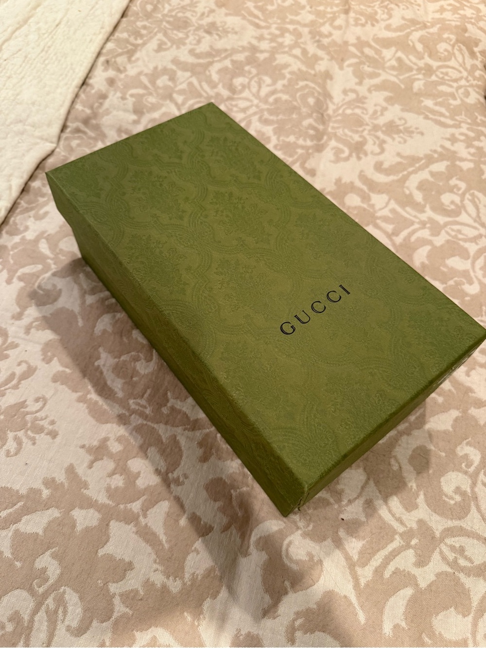 GUCCI SHOEBOX